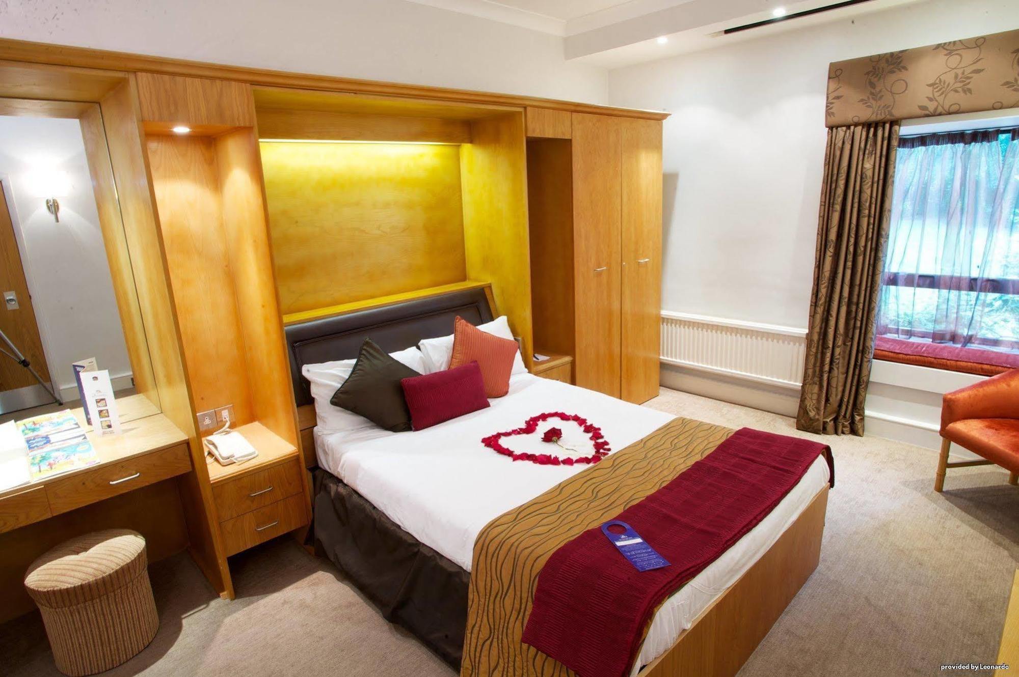 The Watermill Hotel, Sure Hotel Collection By Best Western Hemel Hempstead Rum bild